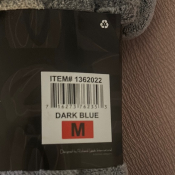 Disney Mickey Lounger with Cozy Hood - Gray - Picture 6 of 6